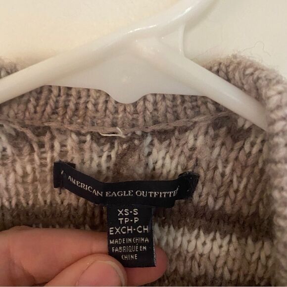 American Eagle XS Wool blend dolman sleeve cardigan - Picture 6 of 8